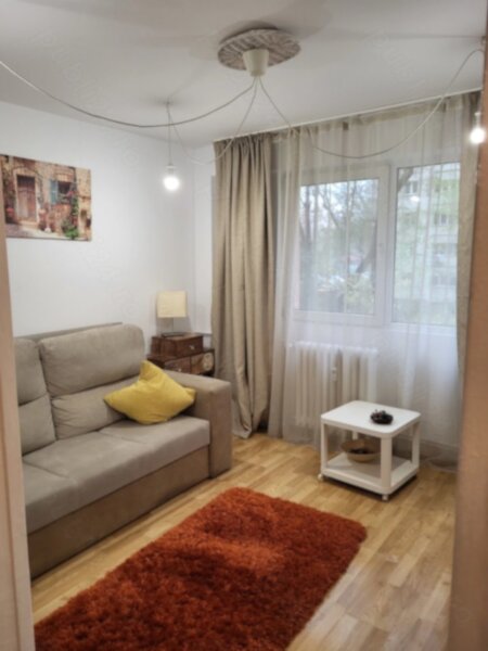 Tei, str. Teiul Doamnei, Facultatea de Constructii, renovata