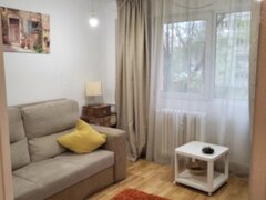 Tei, str. Teiul Doamnei, Facultatea de Constructii, renovata